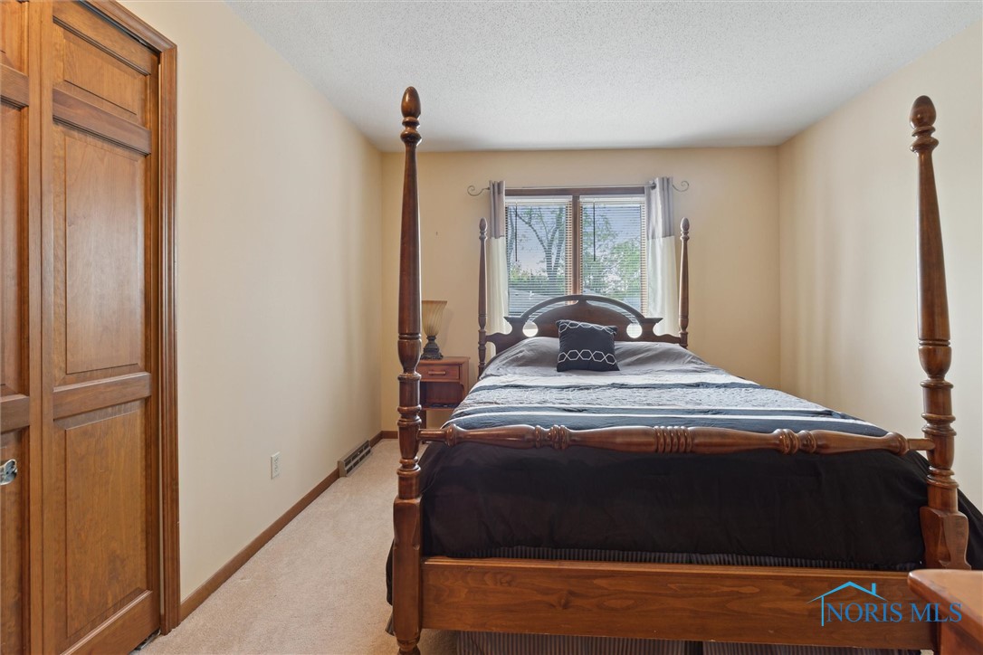 2142 Tracy Road, Northwood, Ohio image 28
