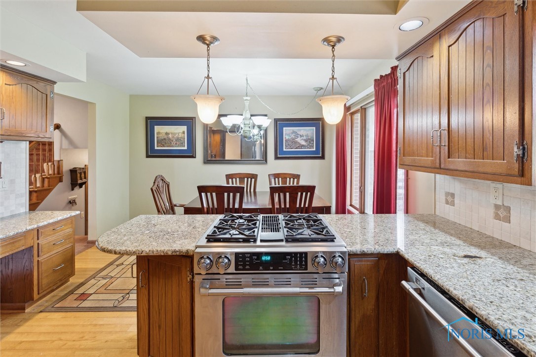 2142 Tracy Road, Northwood, Ohio image 14
