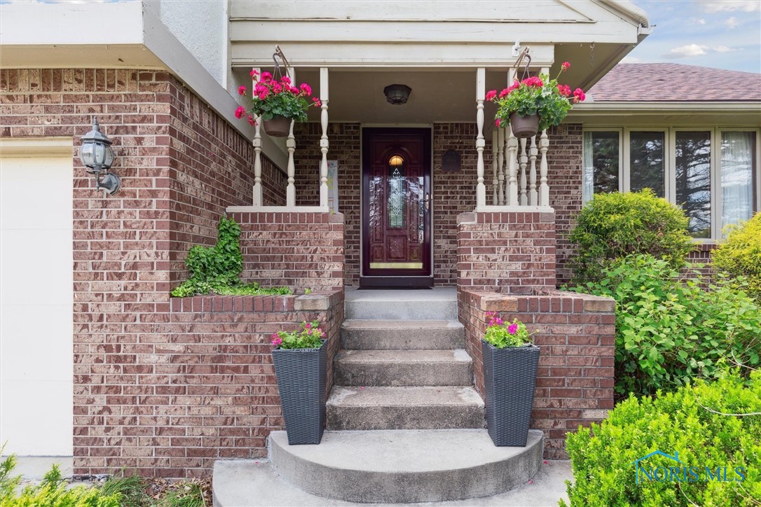 2142 Tracy Road, Northwood, Ohio image 4
