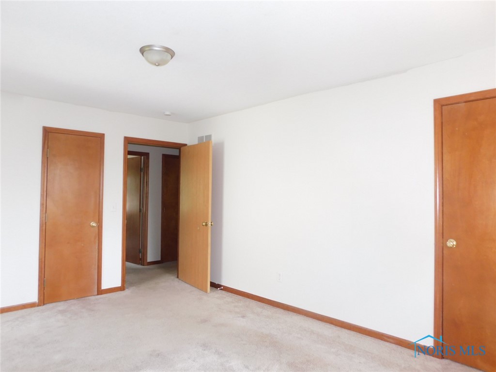 7813 Harvest Gold Drive, Holland, Ohio image 23