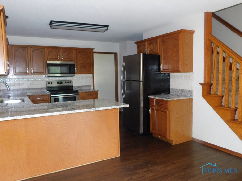 7813 Harvest Gold Drive, Holland, Ohio image 13