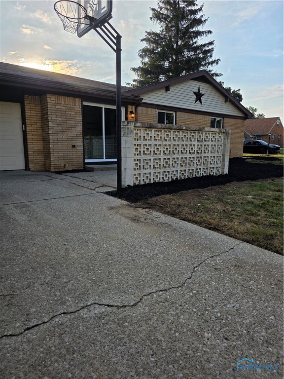 2405 Hiddenbrook Drive