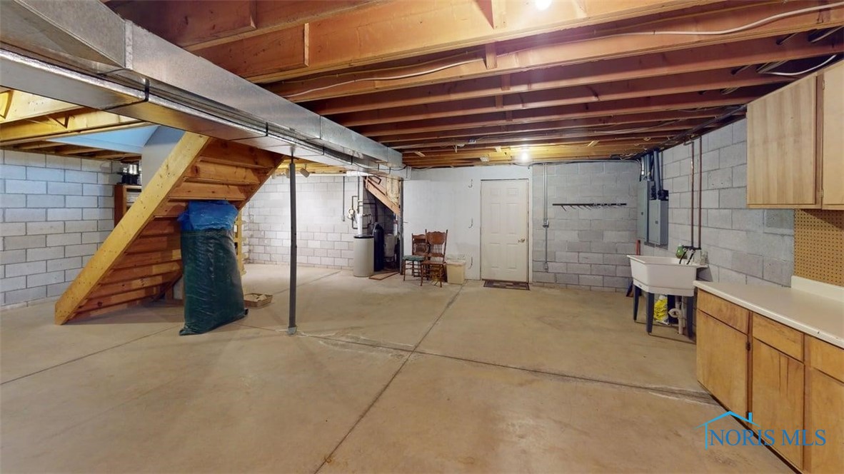 2639 Morrison Road, Fremont, Ohio image 37