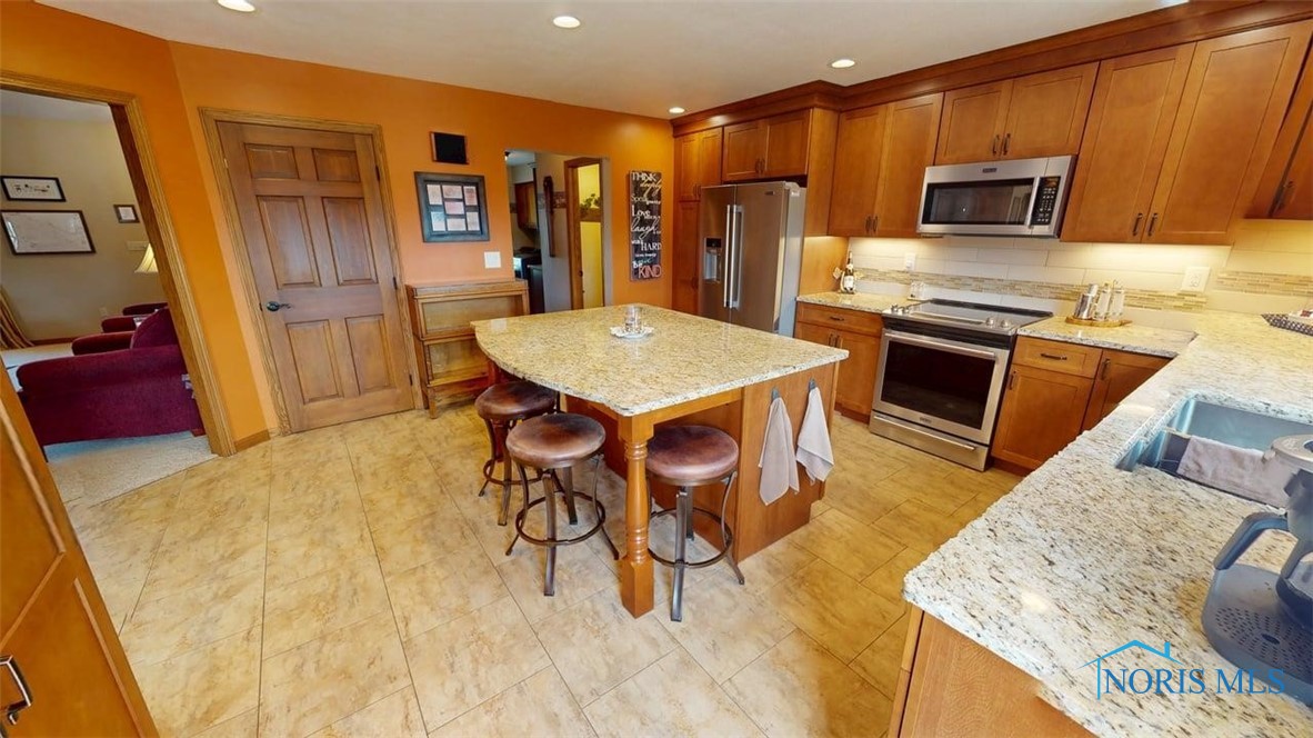 2639 Morrison Road, Fremont, Ohio image 17