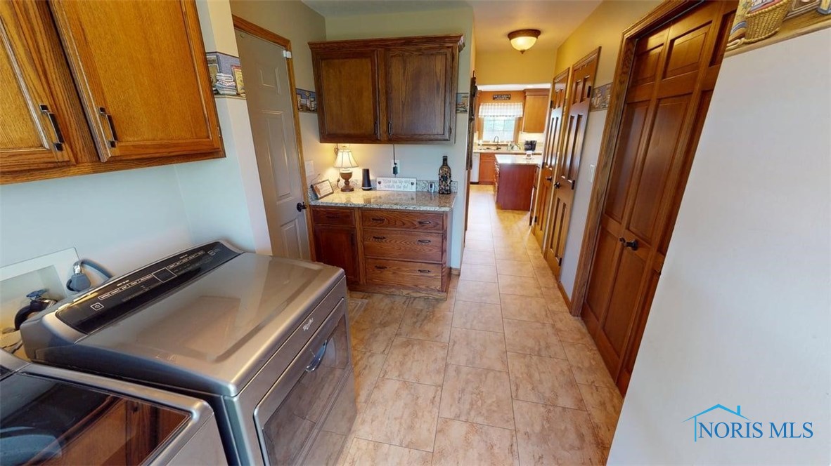 2639 Morrison Road, Fremont, Ohio image 21