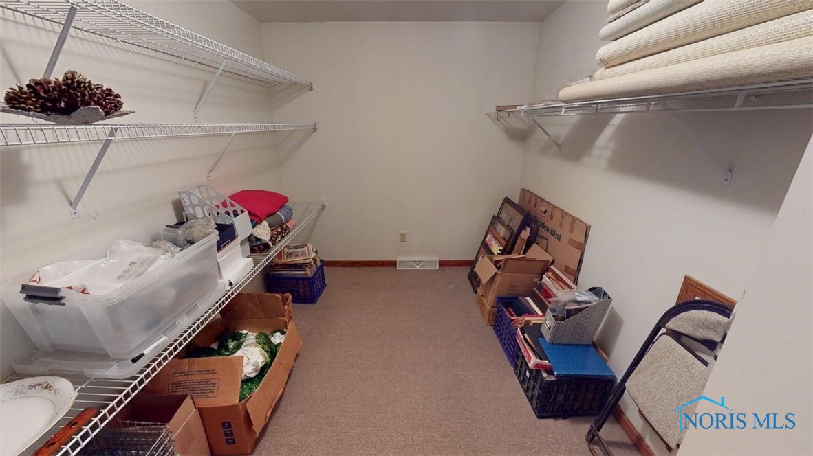 2639 Morrison Road, Fremont, Ohio image 33