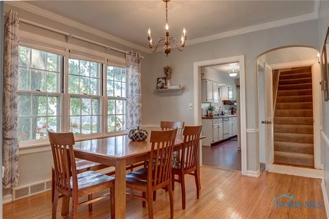 Tiny photo for 1121 Liberty Street, Findlay, OH 45840 (MLS # 6136589)