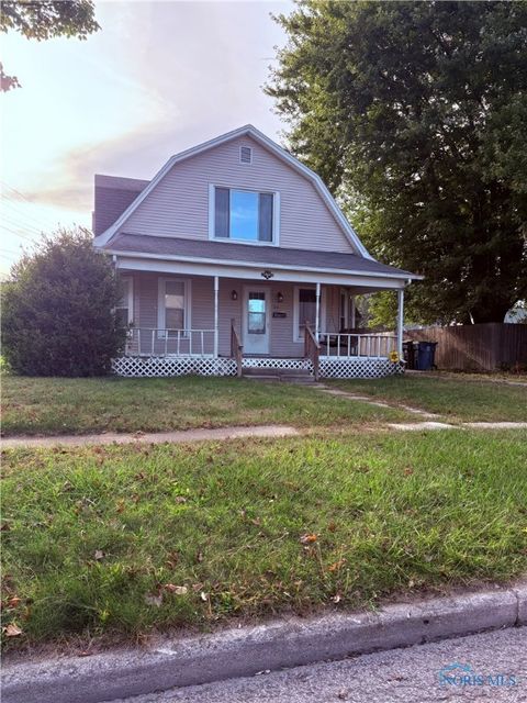 Tiny photo for 214 Franklin Avenue, Swanton, OH 43558 (MLS # 6136609)