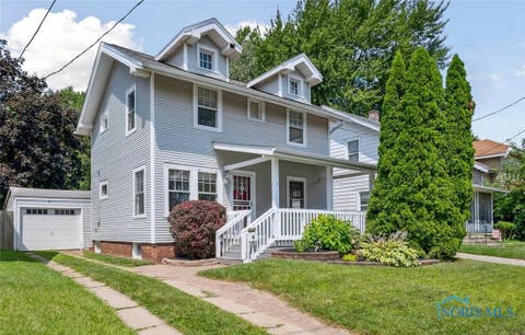 Photo for 4325 Commonwealth Avenue