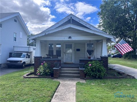 Photo of 4139 Caroline Avenue, Toledo, OH 43612 (MLS # 6135326)