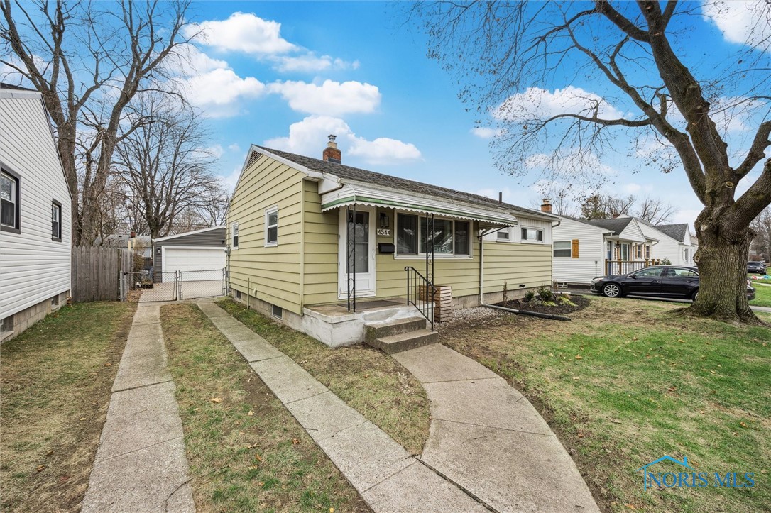 4544 Naomi Drive, Toledo, Ohio image 32