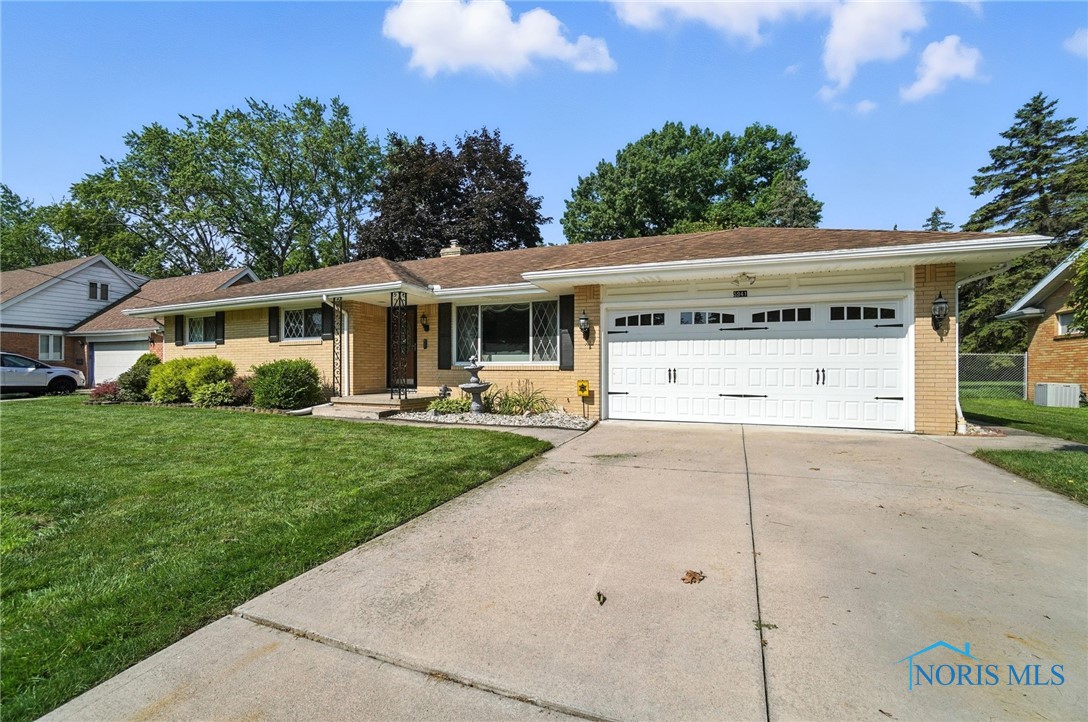 5941 Holly Glenn Drive
