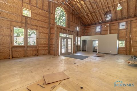 Tiny photo for 8251 Stitt Road, Monclova, OH 43542 (MLS # 6136867)