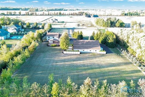 Tiny photo for 8251 Stitt Road, Monclova, OH 43542 (MLS # 6136867)