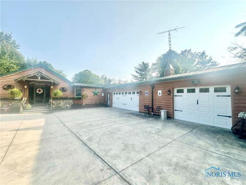 Photo for 14 White Birch Drive