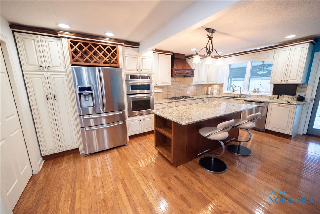 6975 Ramblehurst Road, Sylvania, Ohio image 4