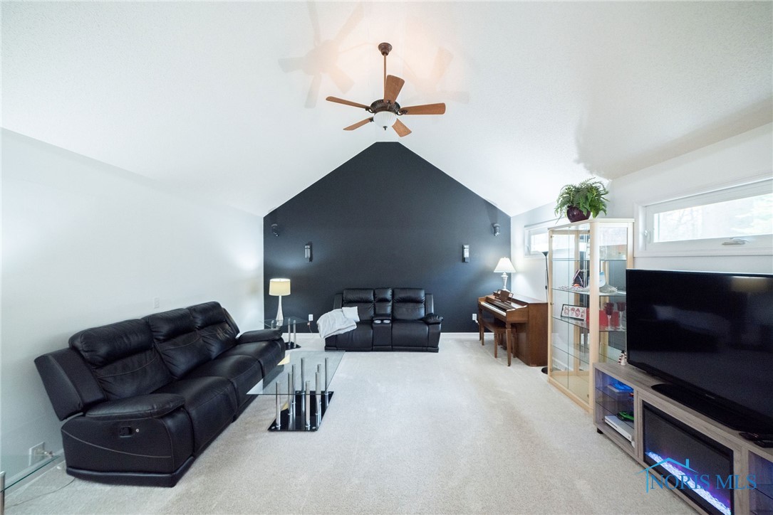 6975 Ramblehurst Road, Sylvania, Ohio image 10