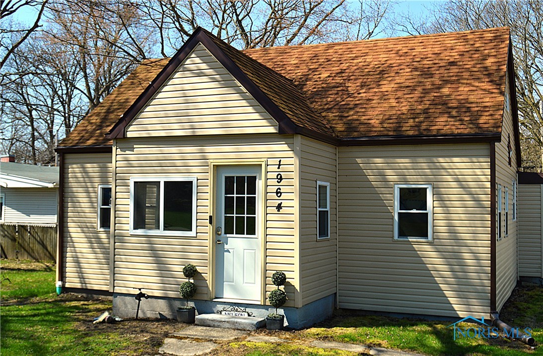 1964 Sudbury Drive, Holland, Ohio image 1