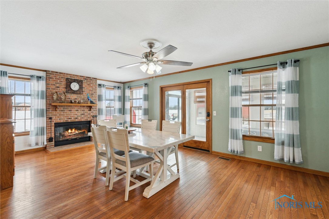 5611 S Eber Road, Whitehouse, Ohio image 19