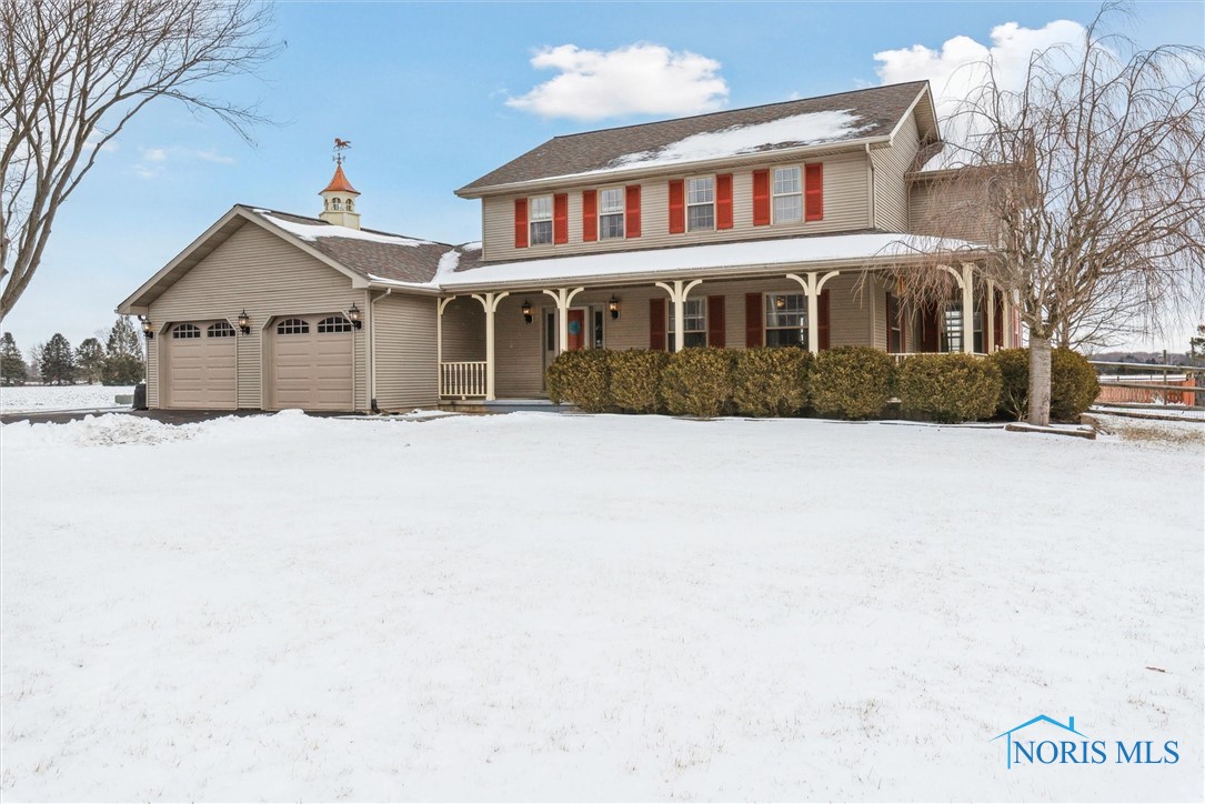 5611 S Eber Road, Whitehouse, Ohio image 2