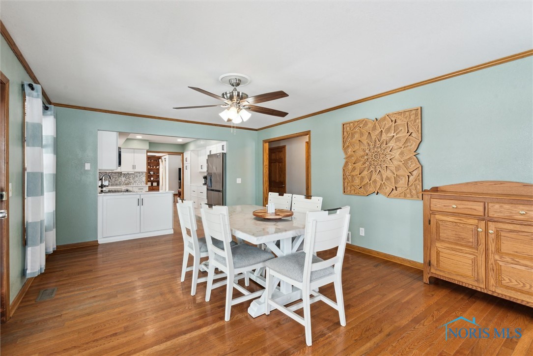 5611 S Eber Road, Whitehouse, Ohio image 22