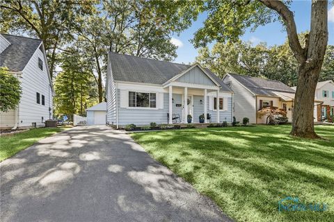 Photo of 3751 Philmar Drive, Toledo, OH 43623 (MLS # 6136793)
