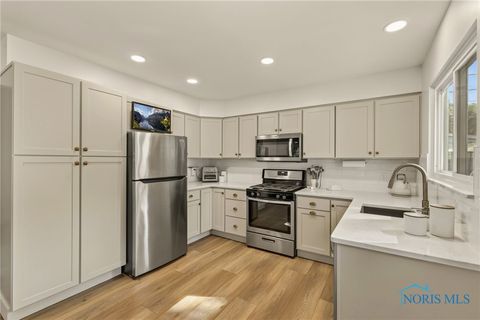 Tiny photo for 3751 Philmar Drive, Toledo, OH 43623 (MLS # 6136793)