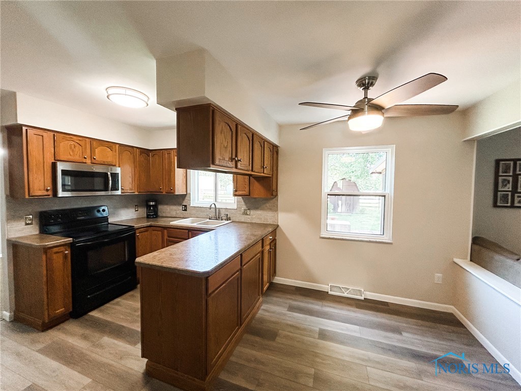 5944 Meadowrise Court, Toledo, Ohio image 15
