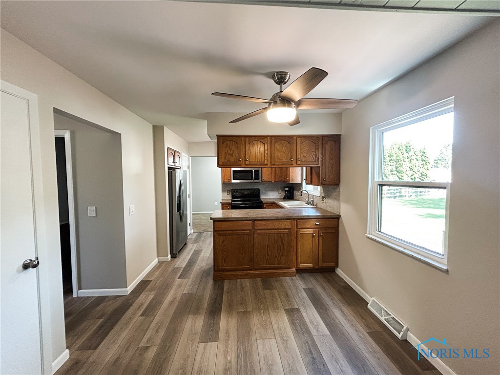 5944 Meadowrise Court, Toledo, Ohio image 17