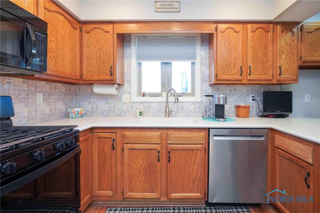 2101 Stonehedge Court #U12, Findlay, Ohio image 10