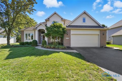 Photo of 1371 Eastridge Drive, Waterville, OH 43566 (MLS # 6136981)