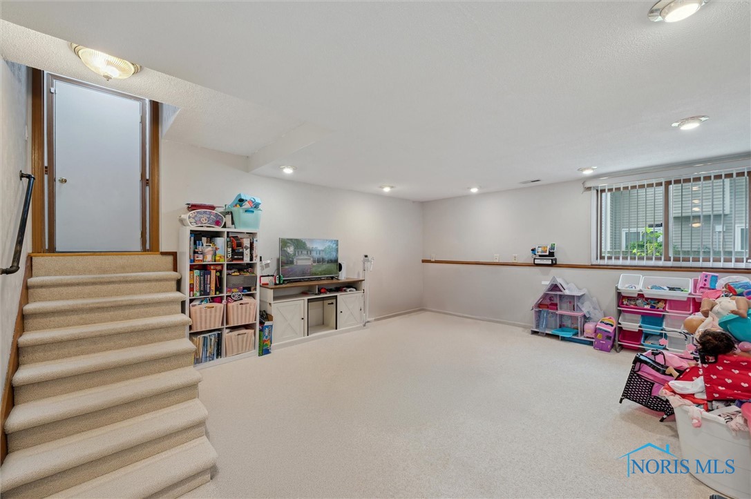 3663 Woodspring Road, Sylvania, Ohio image 45