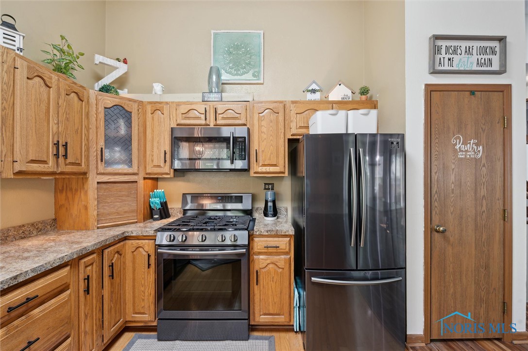 3663 Woodspring Road, Sylvania, Ohio image 24