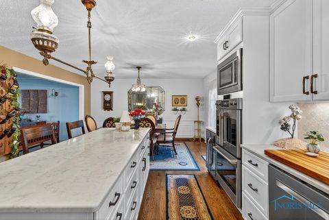 Tiny photo for 2945 Byrnwyck, Maumee, OH 43537 (MLS # 6136241)
