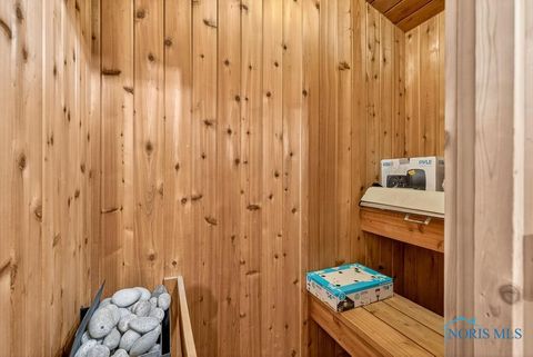 Tiny photo for 2945 Byrnwyck, Maumee, OH 43537 (MLS # 6136241)