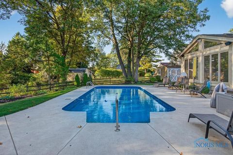 Tiny photo for 2945 Byrnwyck, Maumee, OH 43537 (MLS # 6136241)