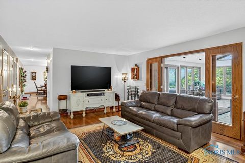 Tiny photo for 2945 Byrnwyck, Maumee, OH 43537 (MLS # 6136241)