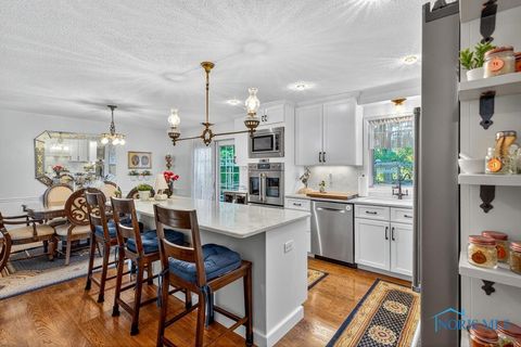 Tiny photo for 2945 Byrnwyck, Maumee, OH 43537 (MLS # 6136241)
