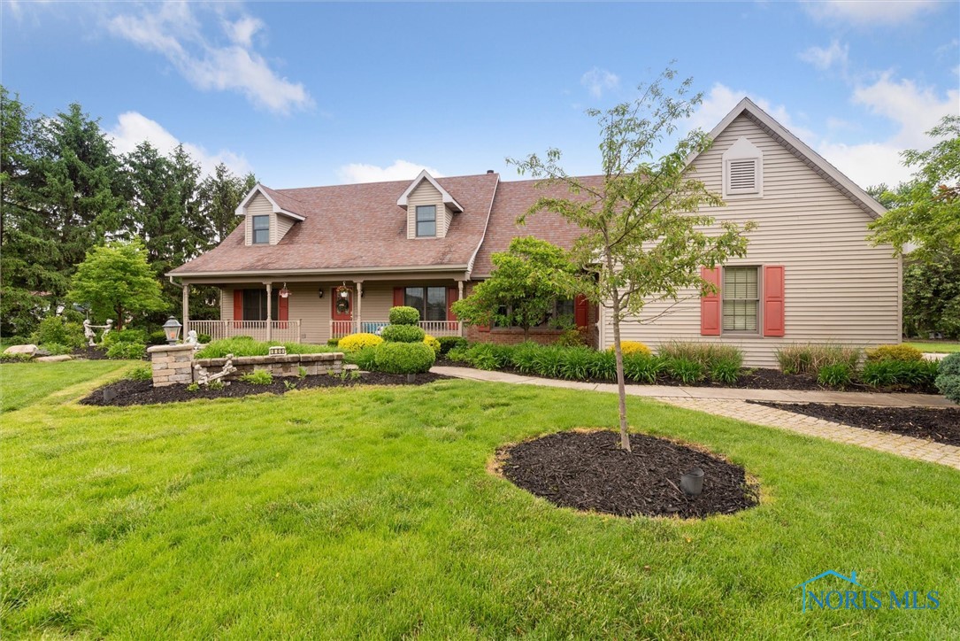 900 Chesterfield Drive, Napoleon, Ohio image 3