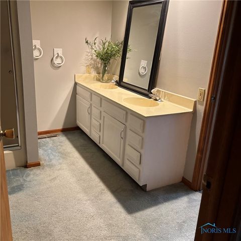 Tiny photo for 404 E Garfield Avenue, Swanton, OH 43558 (MLS # 6131573)