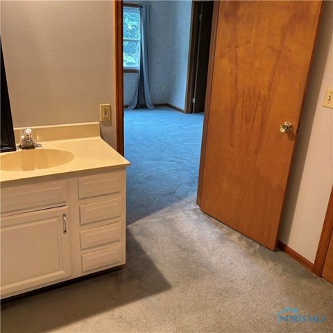 Tiny photo for 404 E Garfield Avenue, Swanton, OH 43558 (MLS # 6131573)
