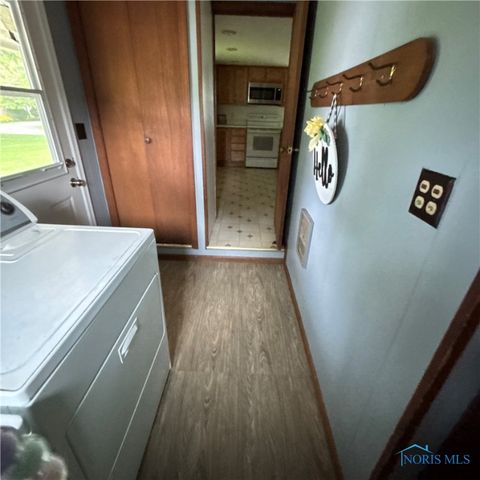 Tiny photo for 404 E Garfield Avenue, Swanton, OH 43558 (MLS # 6131573)