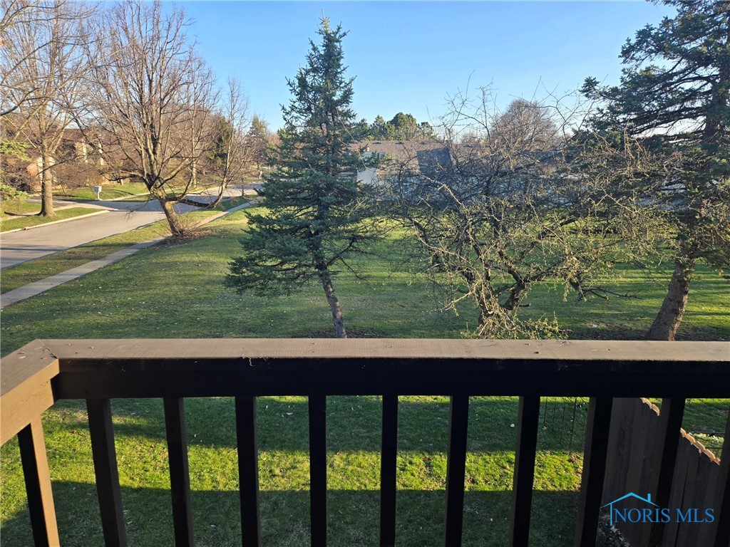 1205 Hidden Ridge Road #A, Toledo, Ohio image 16