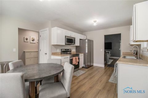 Tiny photo for 6130 White Oak Drive, Toledo, OH 43615 (MLS # 6136040)