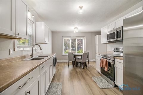 Tiny photo for 6130 White Oak Drive, Toledo, OH 43615 (MLS # 6136040)