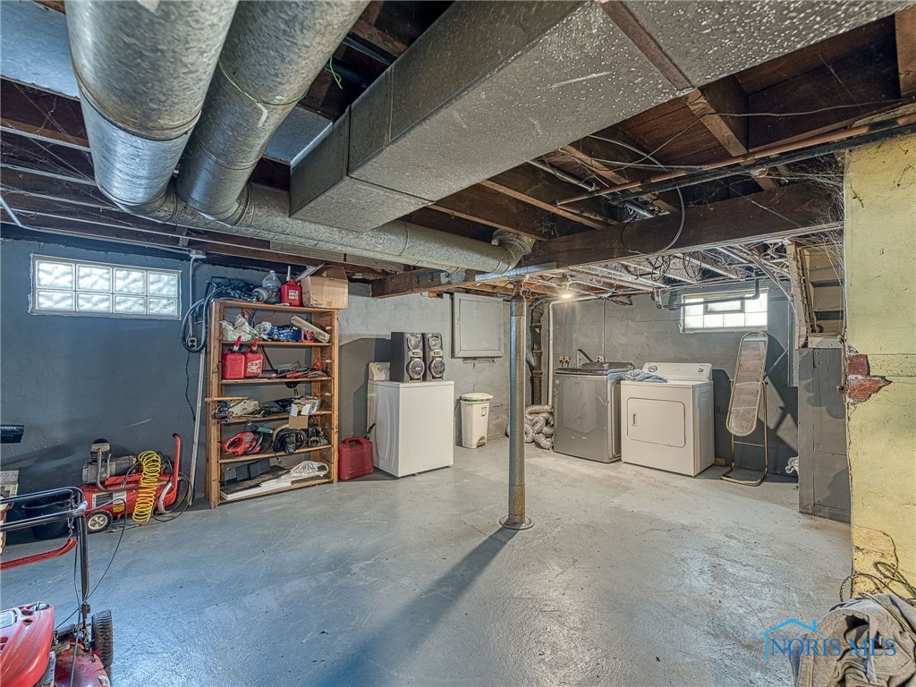 1505 Navarre Avenue, Toledo, Ohio image 19