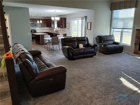 Tiny photo for 7465 Peppergrass Crossing, Maumee, OH 43537 (MLS # 6136481)