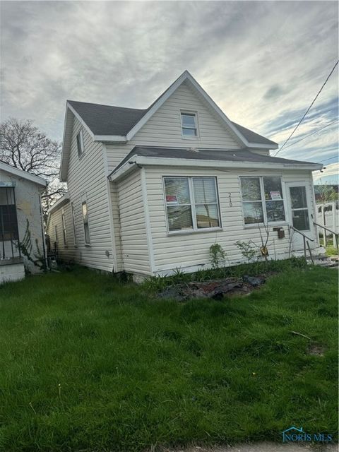 Photo of 210 Charles Street, Toledo, OH 43609 (MLS # 6136739)