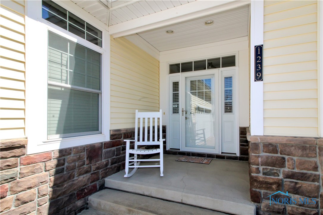 1239 Catawba Bay Drive, Port Clinton, Ohio image 2