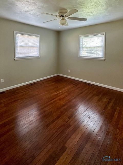Tiny photo for 181 S US Highway 23, Fostoria, OH 44830 (MLS # 6136546)